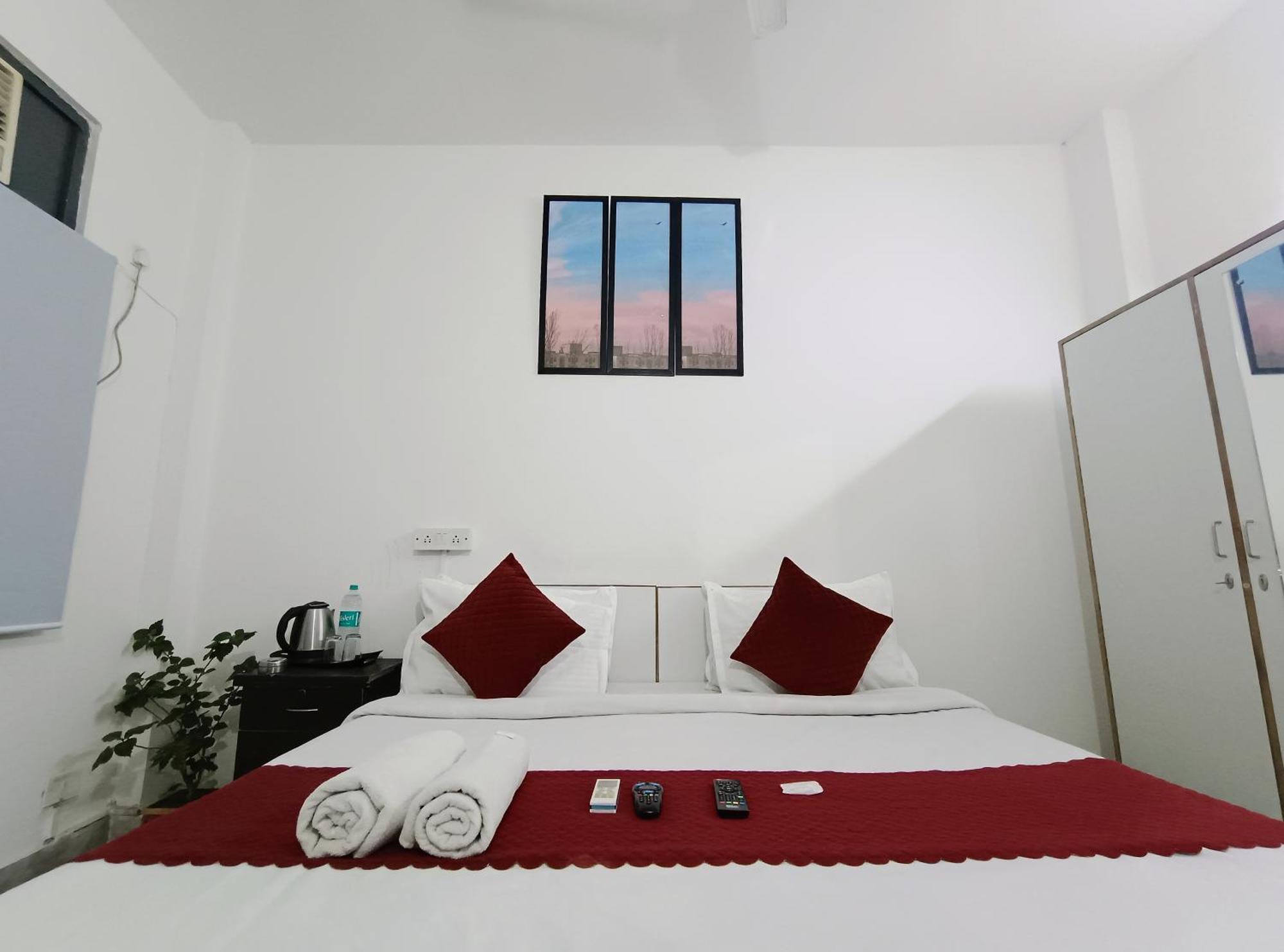 Hotel Hauz Khas Fort View New Delhi Luaran gambar